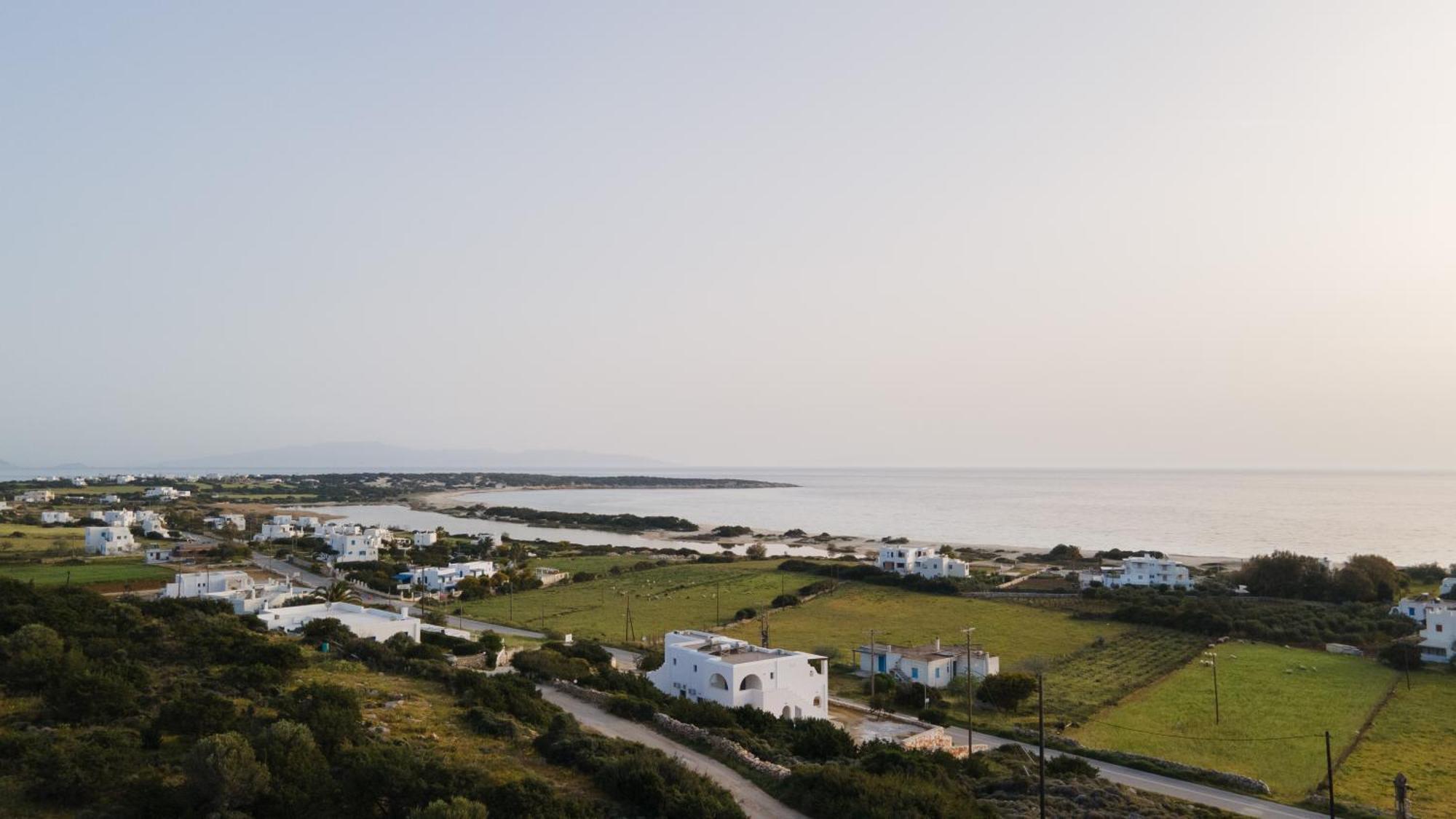 Phoenicia Naxos